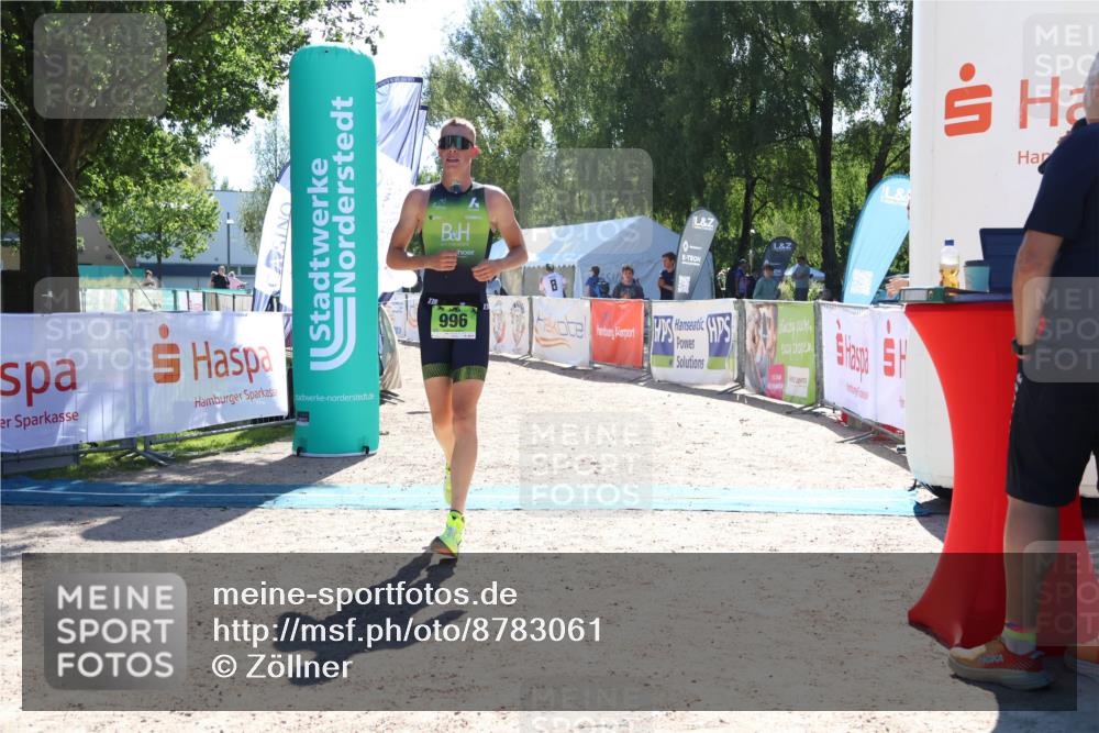 07.09.2025 - 19. Norderstedt Triathlon Zöllner http://msf.ph/oto/8783061 07.09.2025 15:02:52 Ziel 996 meine-sportfotos.de