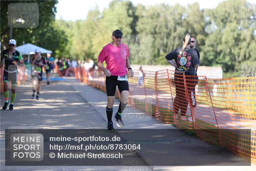 07.09.2025 - 19. Norderstedt Triathlon Michael Strokosch http://msf.ph/oto/8783064 07.09.2025 16:11:18 Laufen 437, 491, 950, 1481 meine-sportfotos.de