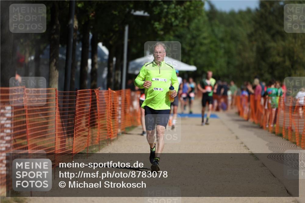 07.09.2025 - 19. Norderstedt Triathlon Michael Strokosch http://msf.ph/oto/8783078 07.09.2025 12:14:19 Laufen 154, 170 meine-sportfotos.de