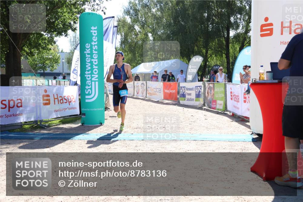 07.09.2025 - 19. Norderstedt Triathlon Zöllner http://msf.ph/oto/8783136 07.09.2025 15:05:18 Ziel 392 meine-sportfotos.de