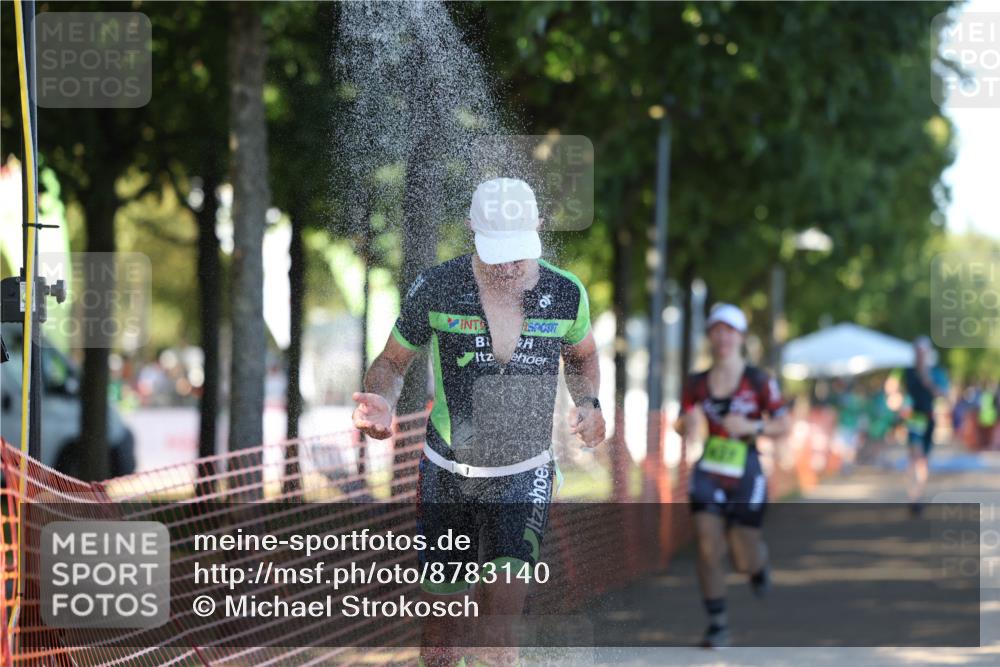 07.09.2025 - 19. Norderstedt Triathlon Michael Strokosch http://msf.ph/oto/8783140 07.09.2025 16:11:23 Laufen 437, 950, 1481 meine-sportfotos.de