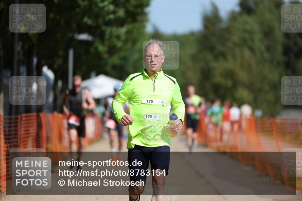 07.09.2025 - 19. Norderstedt Triathlon Michael Strokosch http://msf.ph/oto/8783154 07.09.2025 12:14:22 Laufen 138, 154, 170, 819 meine-sportfotos.de