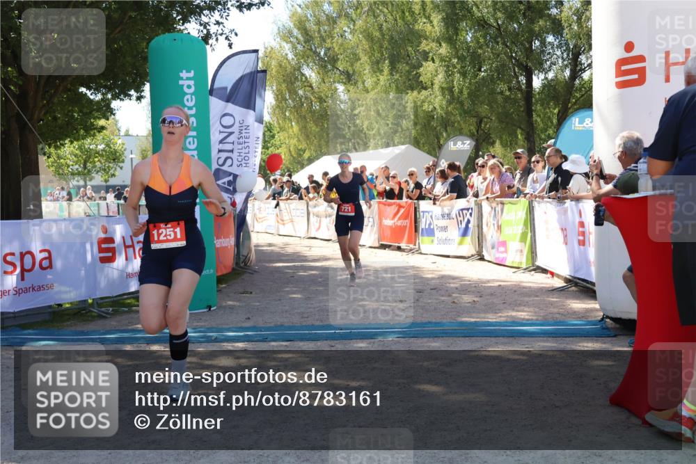 07.09.2025 - 19. Norderstedt Triathlon Zöllner http://msf.ph/oto/8783161 07.09.2025 13:03:46 Ziel 233, 721, 1251 meine-sportfotos.de