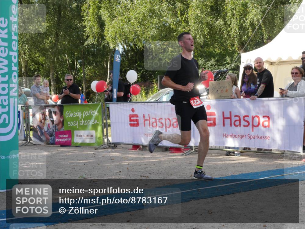 07.09.2025 - 19. Norderstedt Triathlon Zöllner http://msf.ph/oto/8783167 07.09.2025 11:50:28 Ziel 1323 meine-sportfotos.de