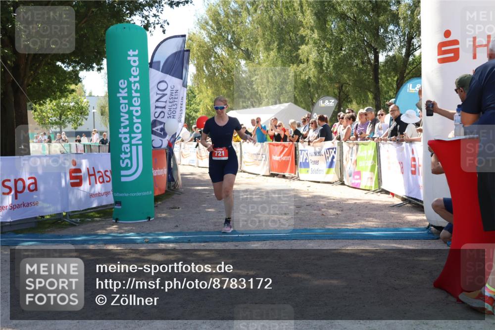 07.09.2025 - 19. Norderstedt Triathlon Zöllner http://msf.ph/oto/8783172 07.09.2025 13:03:47 Ziel 182, 233, 721, 1251 meine-sportfotos.de