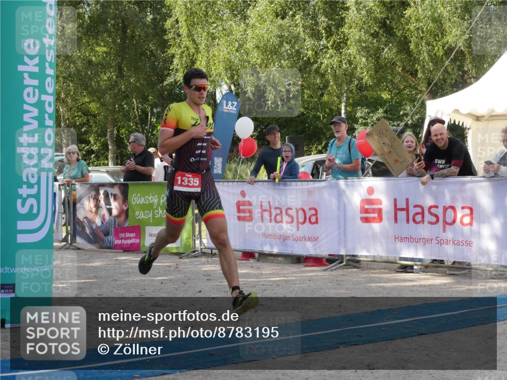 07.09.2025 - 19. Norderstedt Triathlon Zöllner http://msf.ph/oto/8783195 07.09.2025 11:51:06 Ziel 225, 1185, 1335 meine-sportfotos.de