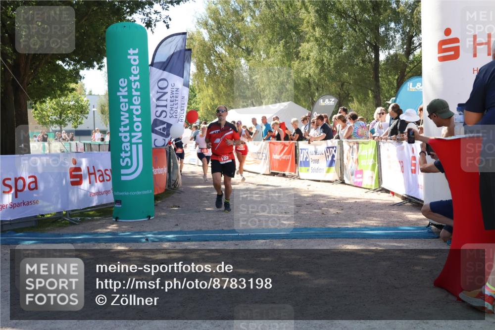 07.09.2025 - 19. Norderstedt Triathlon Zöllner http://msf.ph/oto/8783198 07.09.2025 13:03:51 Ziel 182, 207, 273, 721, 724, 1251 meine-sportfotos.de