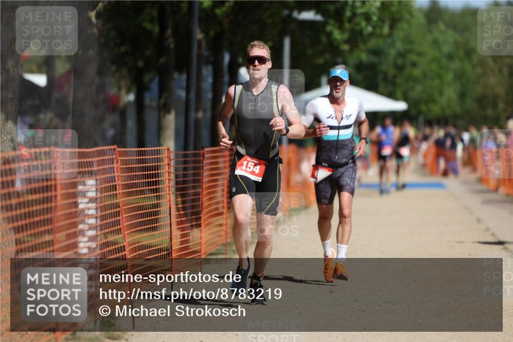 07.09.2025 - 19. Norderstedt Triathlon Michael Strokosch http://msf.ph/oto/8783219 07.09.2025 12:14:25 Laufen 138, 154, 170, 819 meine-sportfotos.de