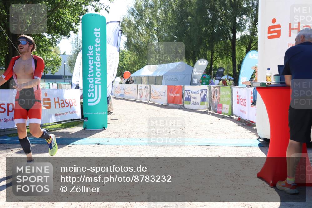 07.09.2025 - 19. Norderstedt Triathlon Zöllner http://msf.ph/oto/8783232 07.09.2025 15:07:44 Ziel 974 meine-sportfotos.de