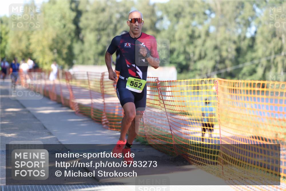 07.09.2025 - 19. Norderstedt Triathlon Michael Strokosch http://msf.ph/oto/8783273 07.09.2025 16:11:35 Laufen 531, 552 meine-sportfotos.de