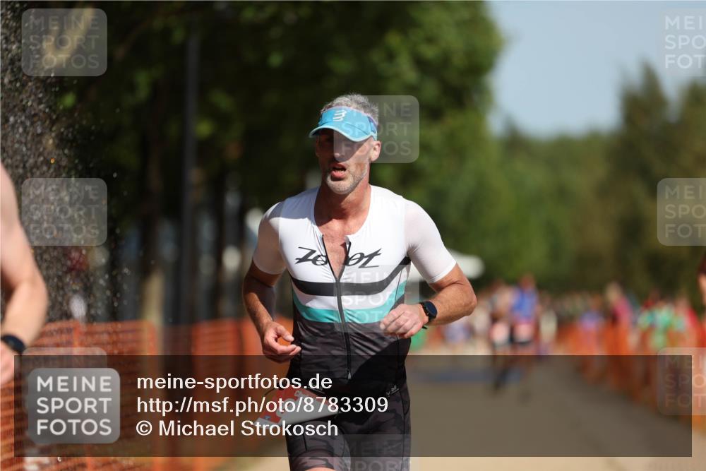 07.09.2025 - 19. Norderstedt Triathlon Michael Strokosch http://msf.ph/oto/8783309 07.09.2025 12:14:28 Laufen 138, 154, 819 meine-sportfotos.de