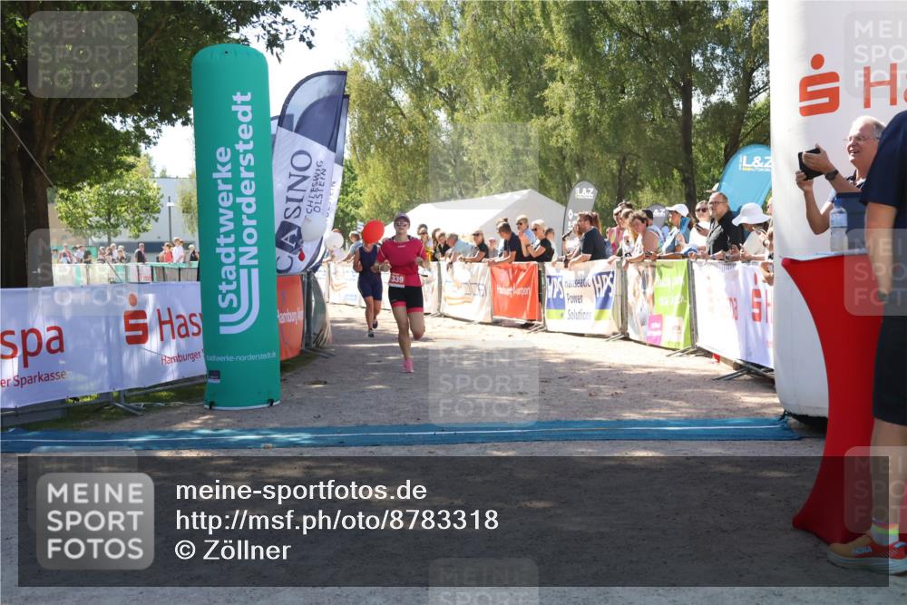 07.09.2025 - 19. Norderstedt Triathlon Zöllner http://msf.ph/oto/8783318 07.09.2025 13:04:29 Ziel 216, 1339 meine-sportfotos.de
