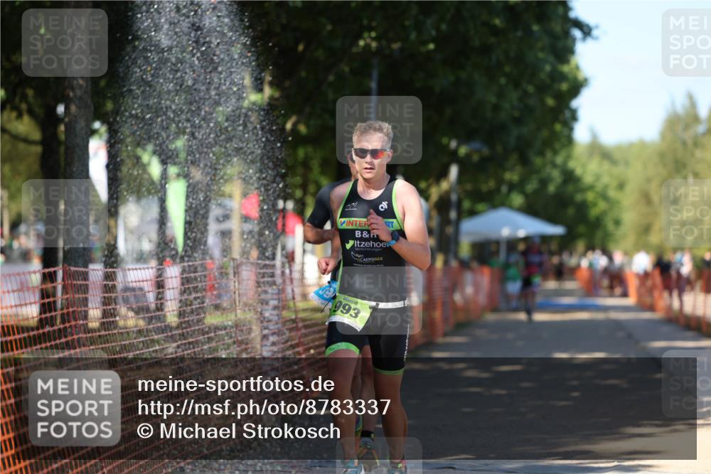 07.09.2025 - 19. Norderstedt Triathlon Michael Strokosch http://msf.ph/oto/8783337 07.09.2025 15:16:36 Laufen 394, 993 meine-sportfotos.de