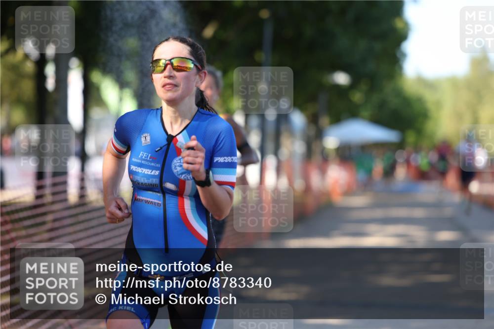 07.09.2025 - 19. Norderstedt Triathlon Michael Strokosch http://msf.ph/oto/8783340 07.09.2025 16:11:45 Laufen 1500 meine-sportfotos.de