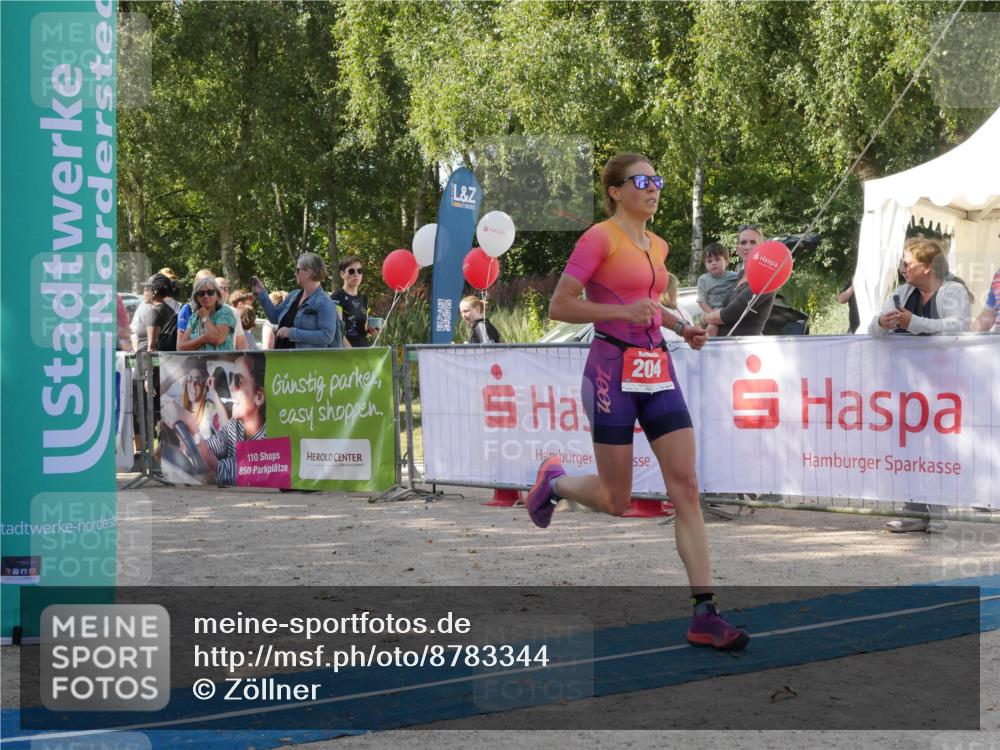 07.09.2025 - 19. Norderstedt Triathlon Zöllner http://msf.ph/oto/8783344 07.09.2025 11:53:37 Ziel 204, 1174, 1203 meine-sportfotos.de