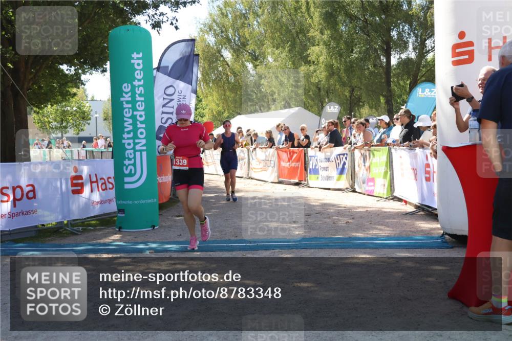07.09.2025 - 19. Norderstedt Triathlon Zöllner http://msf.ph/oto/8783348 07.09.2025 13:04:31 Ziel 216, 1339 meine-sportfotos.de