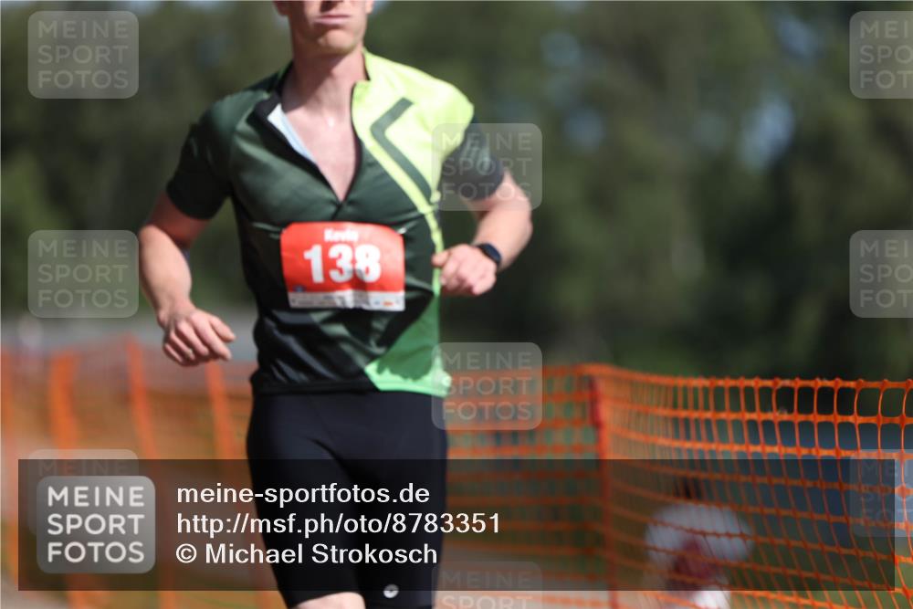 07.09.2025 - 19. Norderstedt Triathlon Michael Strokosch http://msf.ph/oto/8783351 07.09.2025 12:14:31 Laufen 138, 154, 819 meine-sportfotos.de