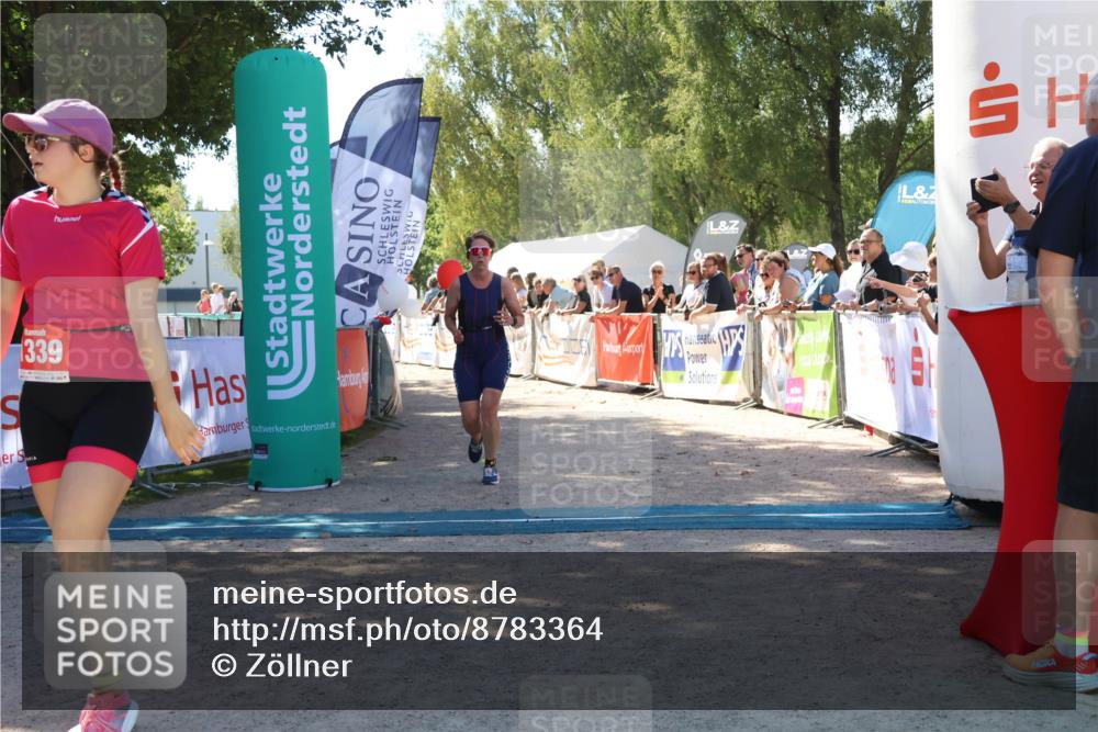 07.09.2025 - 19. Norderstedt Triathlon Zöllner http://msf.ph/oto/8783364 07.09.2025 13:04:33 Ziel 216, 1339 meine-sportfotos.de