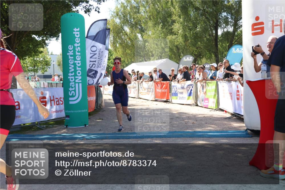 07.09.2025 - 19. Norderstedt Triathlon Zöllner http://msf.ph/oto/8783374 07.09.2025 13:04:33 Ziel 216, 1339 meine-sportfotos.de