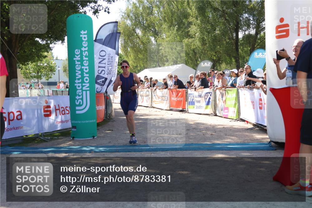 07.09.2025 - 19. Norderstedt Triathlon Zöllner http://msf.ph/oto/8783381 07.09.2025 13:04:33 Ziel 216, 1339 meine-sportfotos.de