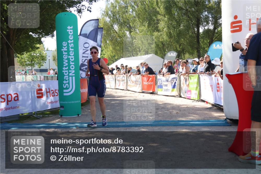 07.09.2025 - 19. Norderstedt Triathlon Zöllner http://msf.ph/oto/8783392 07.09.2025 13:04:34 Ziel 216, 1339 meine-sportfotos.de