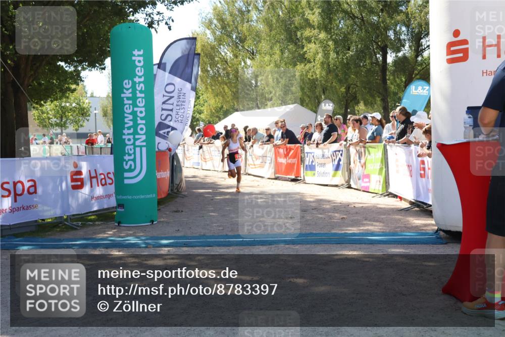 07.09.2025 - 19. Norderstedt Triathlon Zöllner http://msf.ph/oto/8783397 07.09.2025 13:04:52 Ziel  meine-sportfotos.de