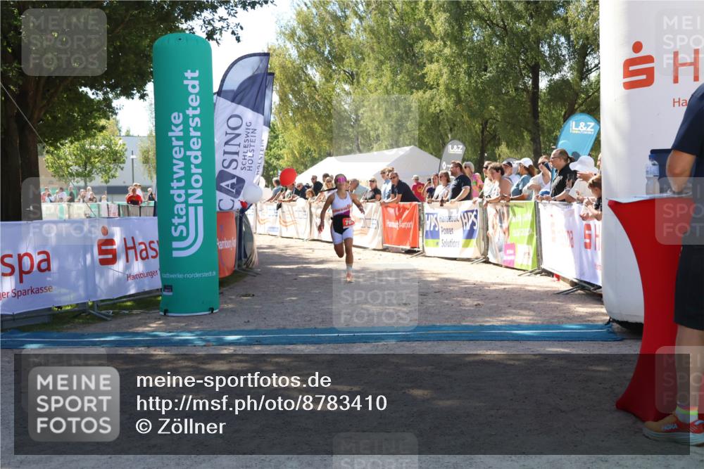 07.09.2025 - 19. Norderstedt Triathlon Zöllner http://msf.ph/oto/8783410 07.09.2025 13:04:52 Ziel  meine-sportfotos.de
