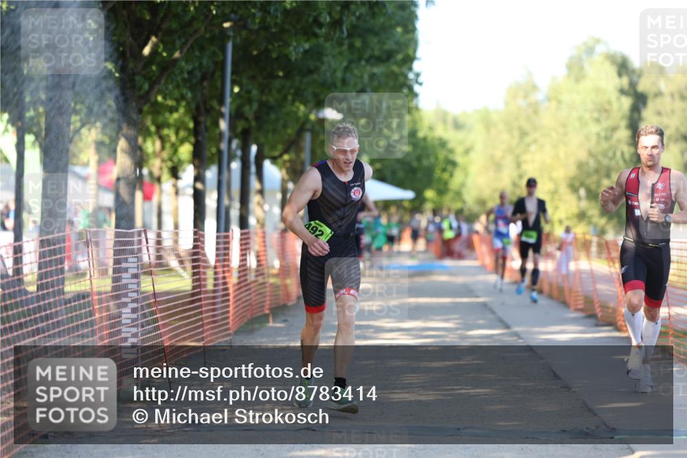 07.09.2025 - 19. Norderstedt Triathlon Michael Strokosch http://msf.ph/oto/8783414 07.09.2025 16:12:02 Laufen 492, 498, 506, 522, 1593 meine-sportfotos.de