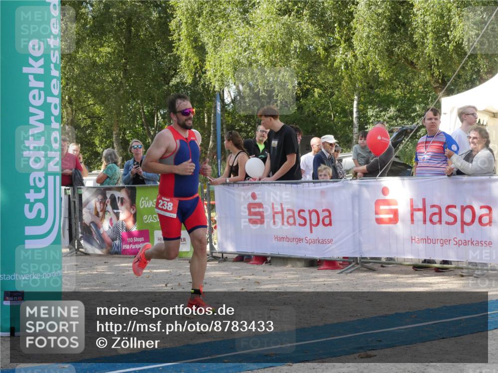 07.09.2025 - 19. Norderstedt Triathlon Zöllner http://msf.ph/oto/8783433 07.09.2025 11:54:59 Ziel 238 meine-sportfotos.de