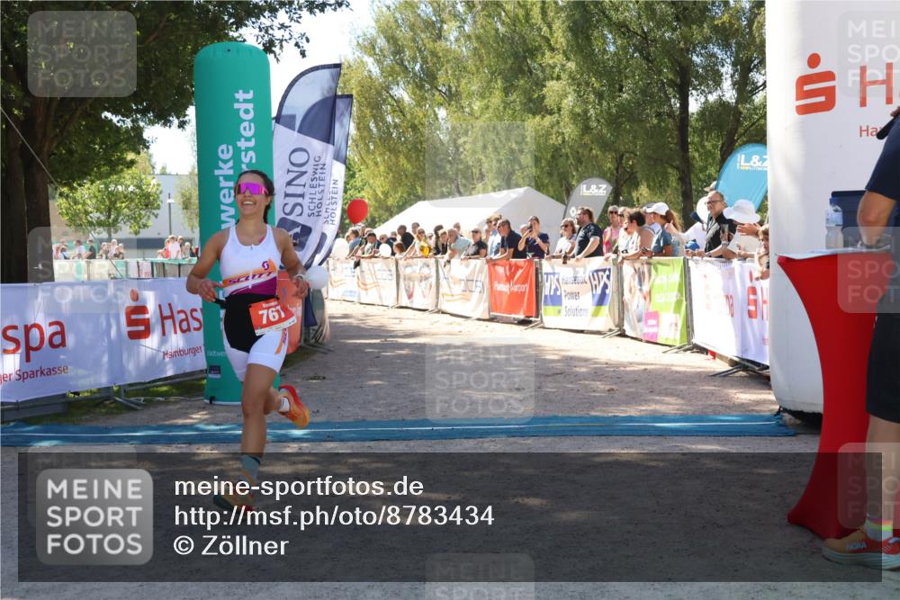 07.09.2025 - 19. Norderstedt Triathlon Zöllner http://msf.ph/oto/8783434 07.09.2025 13:04:54 Ziel  meine-sportfotos.de