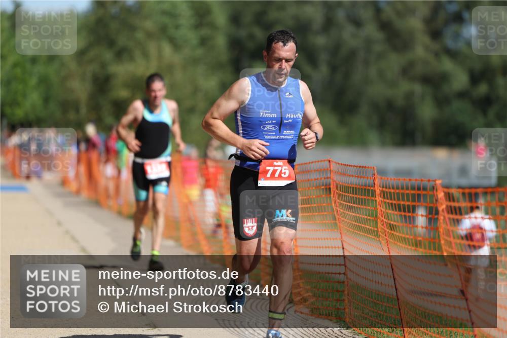 07.09.2025 - 19. Norderstedt Triathlon Michael Strokosch http://msf.ph/oto/8783440 07.09.2025 12:14:39 Laufen 775, 1332 meine-sportfotos.de