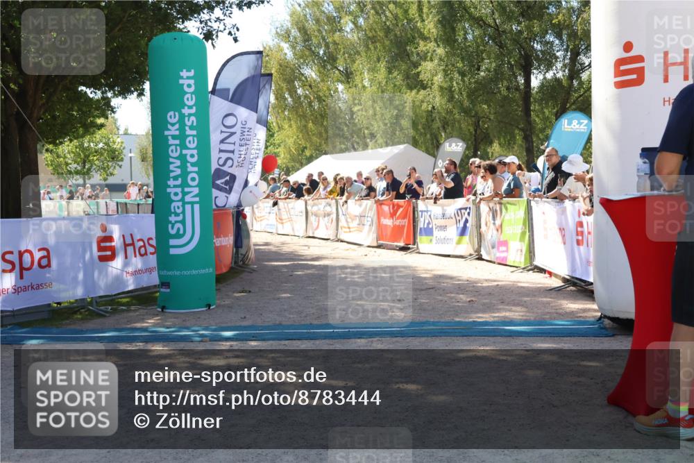 07.09.2025 - 19. Norderstedt Triathlon Zöllner http://msf.ph/oto/8783444 07.09.2025 13:04:55 Ziel  meine-sportfotos.de
