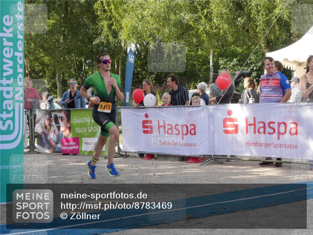 07.09.2025 - 19. Norderstedt Triathlon Zöllner http://msf.ph/oto/8783469 07.09.2025 11:55:52 Ziel 1173, 1202 meine-sportfotos.de