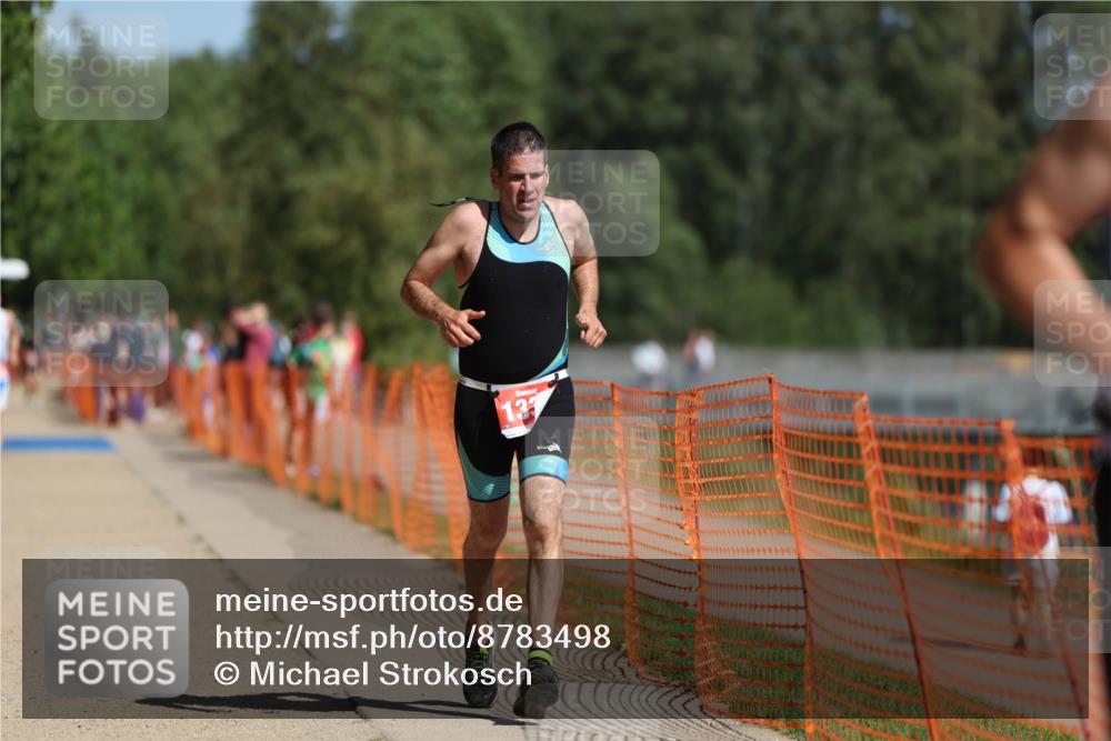 07.09.2025 - 19. Norderstedt Triathlon Michael Strokosch http://msf.ph/oto/8783498 07.09.2025 12:14:42 Laufen 775, 1332 meine-sportfotos.de