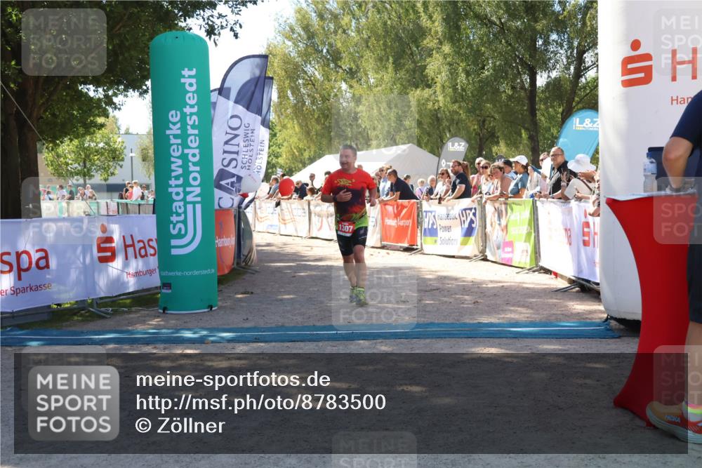 07.09.2025 - 19. Norderstedt Triathlon Zöllner http://msf.ph/oto/8783500 07.09.2025 13:05:01 Ziel 1307 meine-sportfotos.de