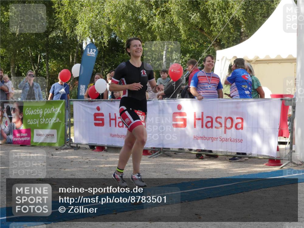 07.09.2025 - 19. Norderstedt Triathlon Zöllner http://msf.ph/oto/8783501 07.09.2025 11:56:18 Ziel 1390 meine-sportfotos.de