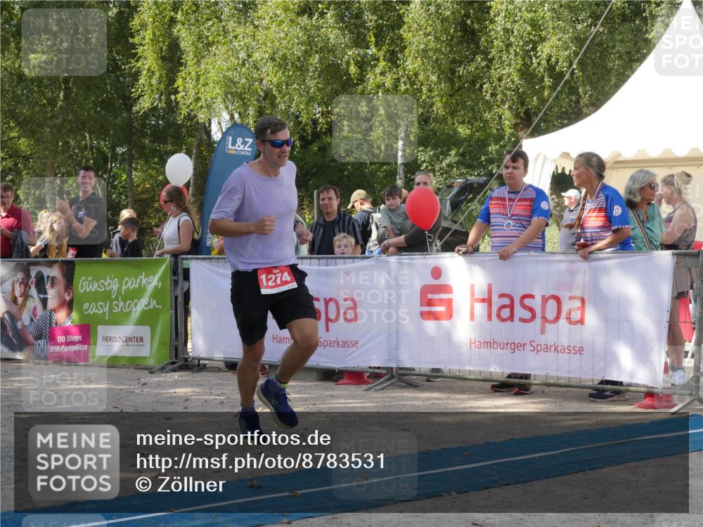 07.09.2025 - 19. Norderstedt Triathlon Zöllner http://msf.ph/oto/8783531 07.09.2025 11:57:13 Ziel 1274 meine-sportfotos.de