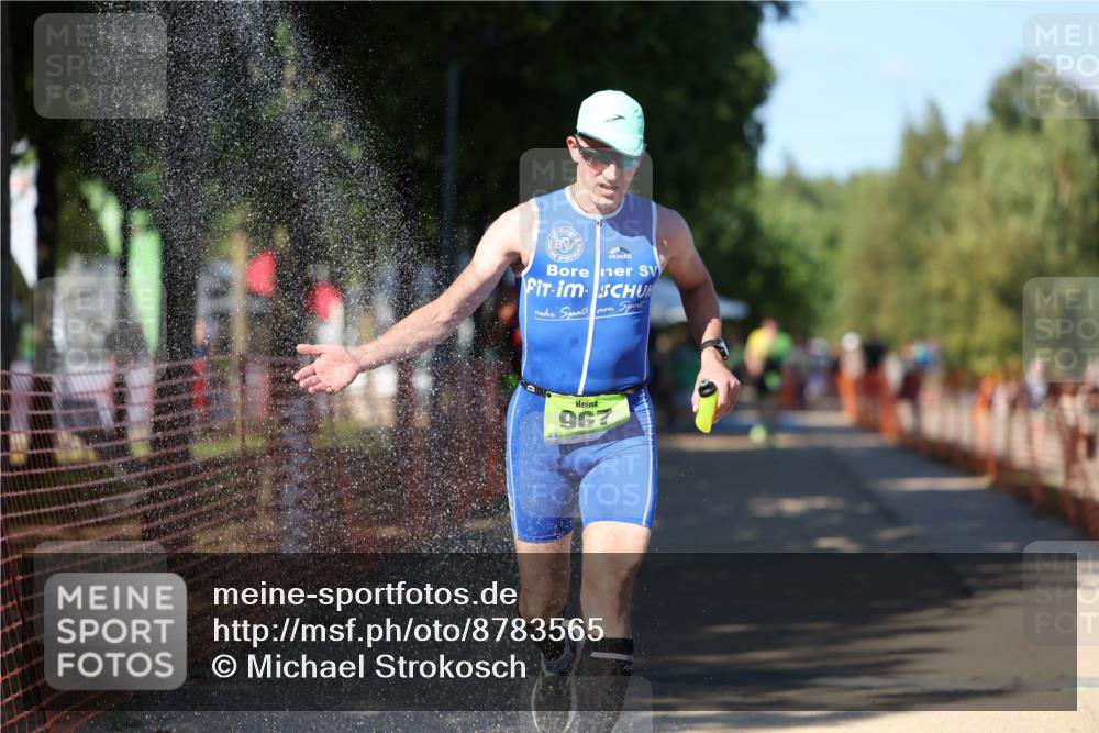 07.09.2025 - 19. Norderstedt Triathlon Michael Strokosch http://msf.ph/oto/8783565 07.09.2025 15:17:10 Laufen 395, 961, 967 meine-sportfotos.de