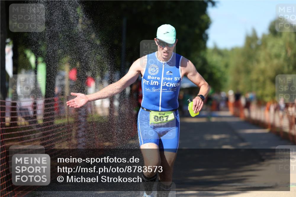 07.09.2025 - 19. Norderstedt Triathlon Michael Strokosch http://msf.ph/oto/8783573 07.09.2025 15:17:11 Laufen 395, 961, 967 meine-sportfotos.de