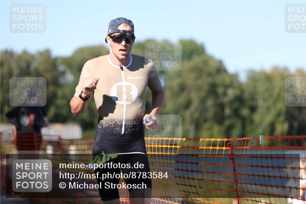 07.09.2025 - 19. Norderstedt Triathlon Michael Strokosch http://msf.ph/oto/8783584 07.09.2025 16:12:21 Laufen 510, 1489, 1508 meine-sportfotos.de