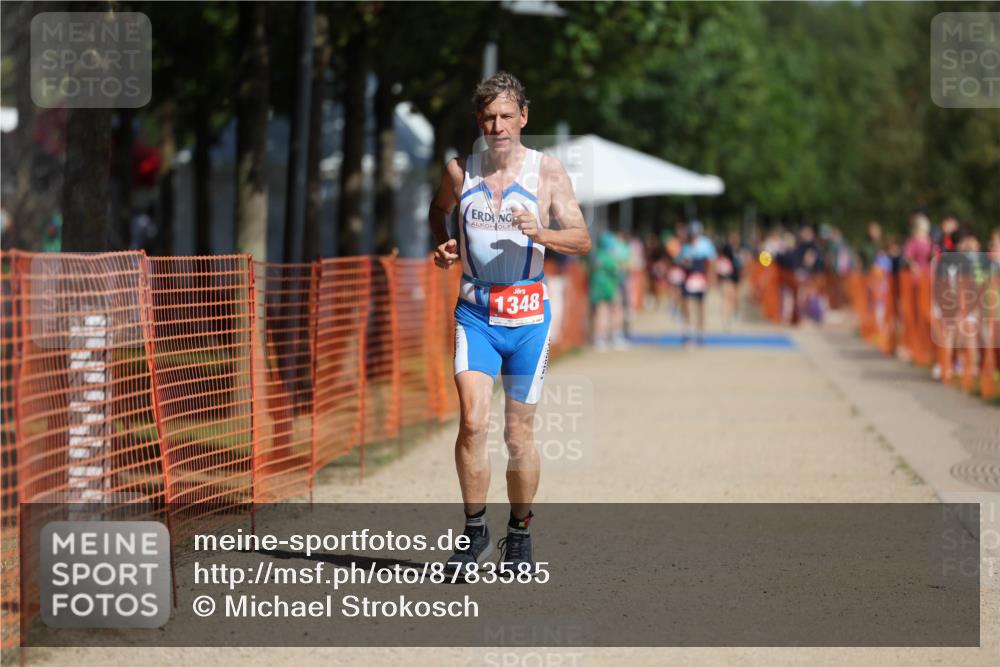 07.09.2025 - 19. Norderstedt Triathlon Michael Strokosch http://msf.ph/oto/8783585 07.09.2025 12:14:54 Laufen 1348 meine-sportfotos.de