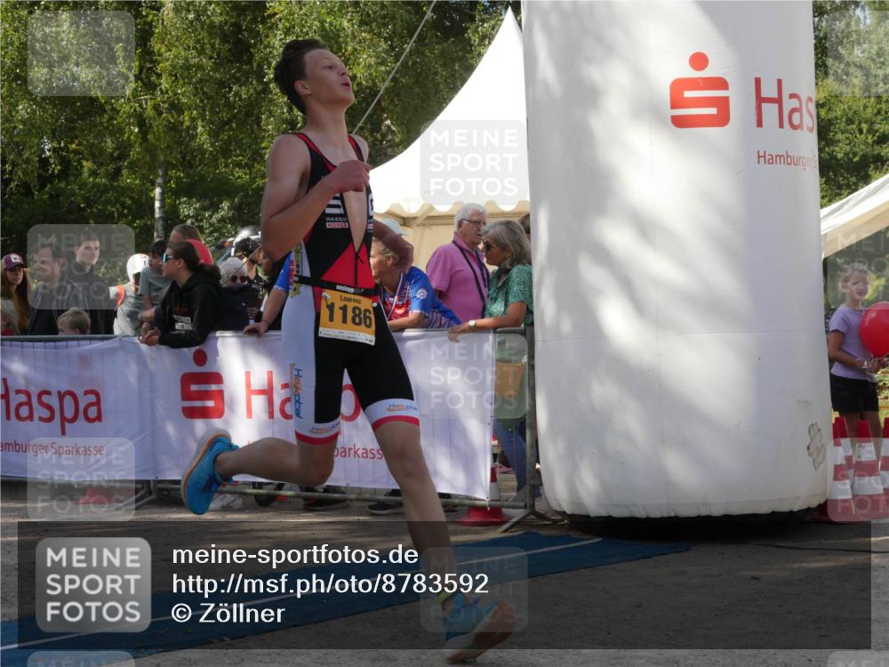 07.09.2025 - 19. Norderstedt Triathlon Zöllner http://msf.ph/oto/8783592 07.09.2025 11:58:14 Ziel 1179, 1186 meine-sportfotos.de