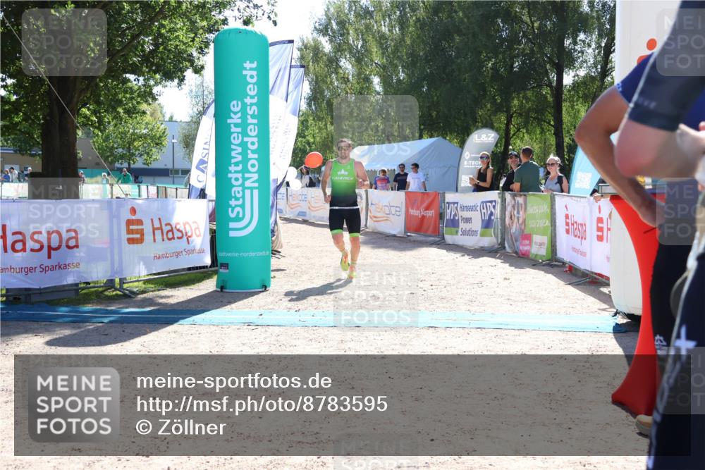 07.09.2025 - 19. Norderstedt Triathlon Zöllner http://msf.ph/oto/8783595 07.09.2025 15:14:27 Ziel 1006 meine-sportfotos.de