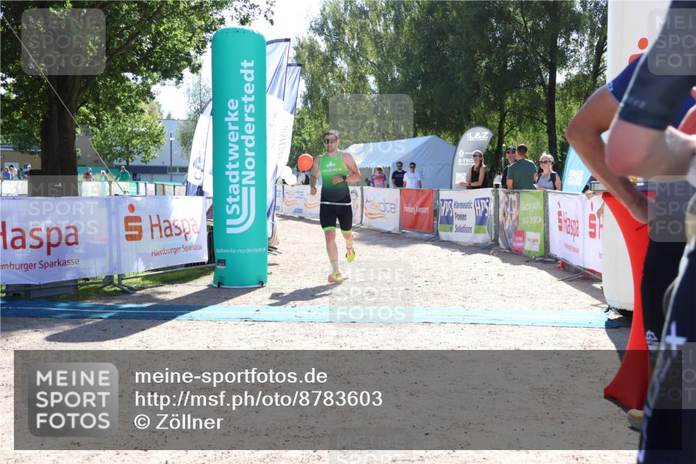 07.09.2025 - 19. Norderstedt Triathlon Zöllner http://msf.ph/oto/8783603 07.09.2025 15:14:27 Ziel 1006 meine-sportfotos.de