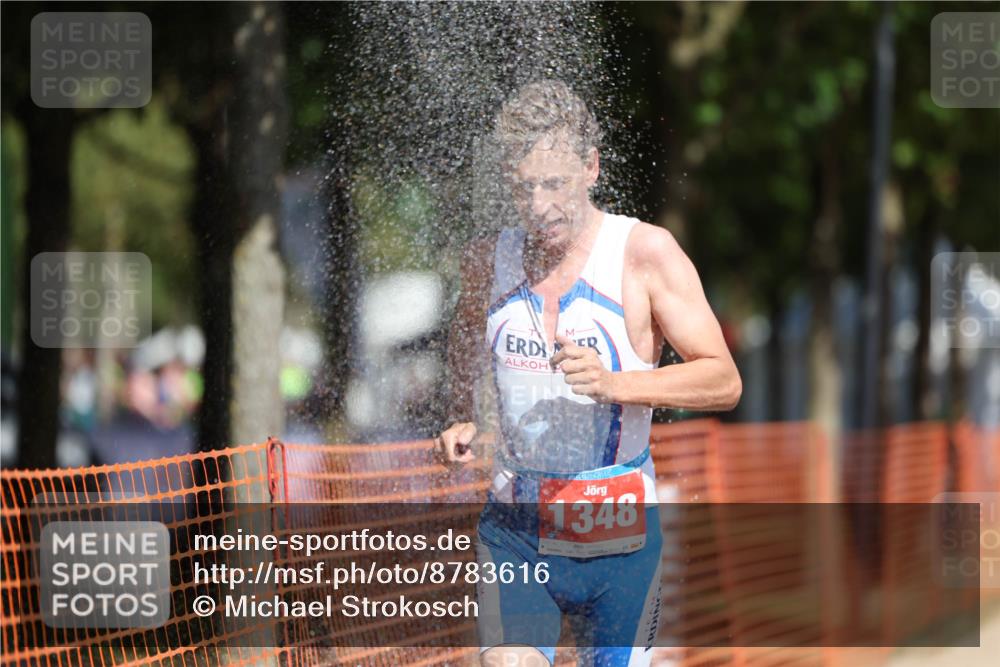 07.09.2025 - 19. Norderstedt Triathlon Michael Strokosch http://msf.ph/oto/8783616 07.09.2025 12:14:56 Laufen 1348 meine-sportfotos.de