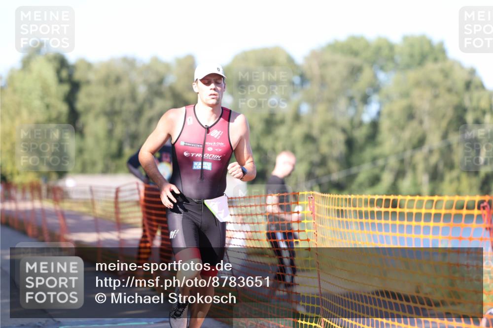 07.09.2025 - 19. Norderstedt Triathlon Michael Strokosch http://msf.ph/oto/8783651 07.09.2025 16:12:34 Laufen 466, 483, 504, 1415, 1485, 1495 meine-sportfotos.de