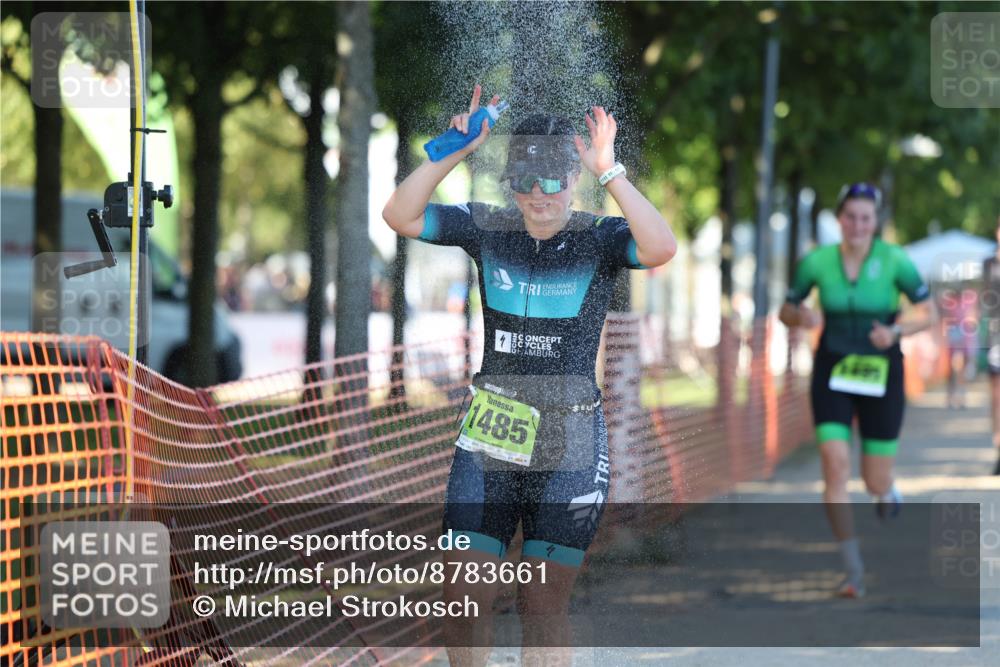 07.09.2025 - 19. Norderstedt Triathlon Michael Strokosch http://msf.ph/oto/8783661 07.09.2025 16:12:35 Laufen 466, 483, 504, 1415, 1485, 1495 meine-sportfotos.de