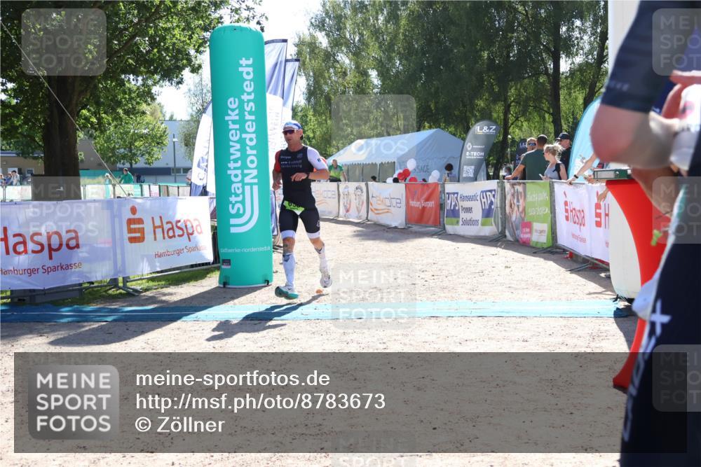 07.09.2025 - 19. Norderstedt Triathlon Zöllner http://msf.ph/oto/8783673 07.09.2025 15:14:38 Ziel 969 meine-sportfotos.de