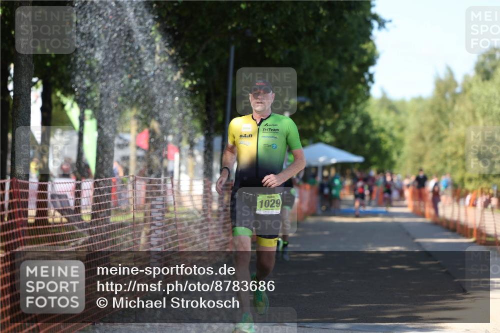 07.09.2025 - 19. Norderstedt Triathlon Michael Strokosch http://msf.ph/oto/8783686 07.09.2025 15:17:24 Laufen 879, 1029 meine-sportfotos.de