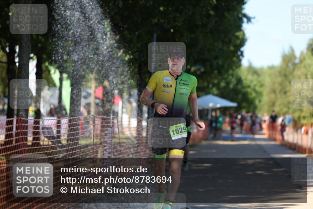 07.09.2025 - 19. Norderstedt Triathlon Michael Strokosch http://msf.ph/oto/8783694 07.09.2025 15:17:24 Laufen 879, 1029 meine-sportfotos.de